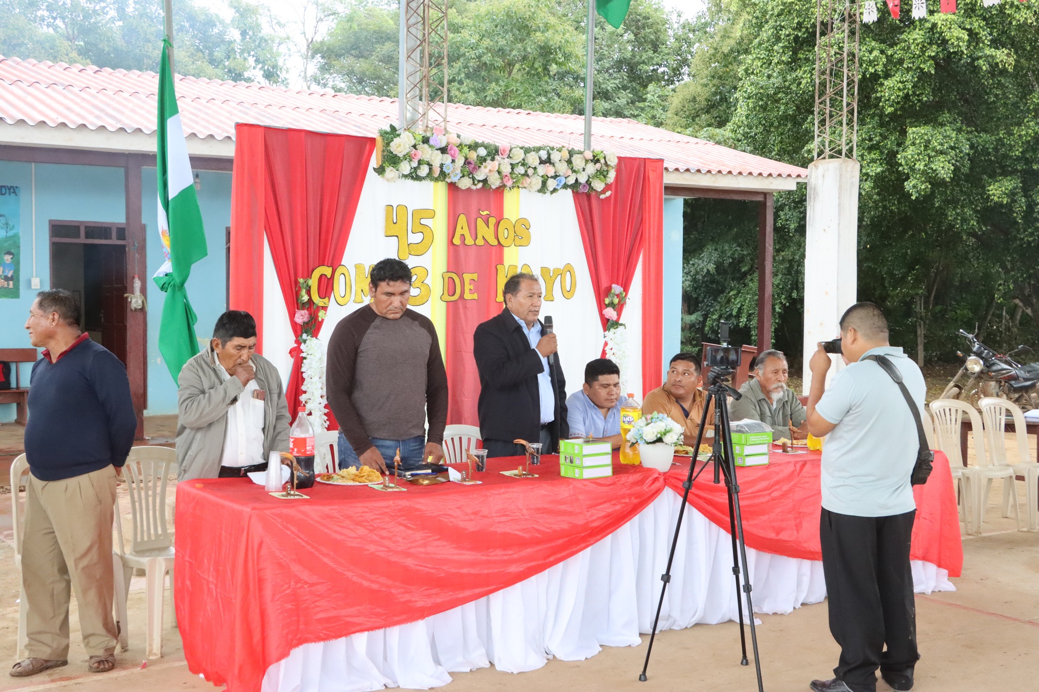 AUTORIDADES MUNICIPALES PARTICIPAN DE LA CELEBRACIÓN DE LOS 45 AÑOS DE ANIVERSARIO DE LA COMUNIDAD 3 DE MAYO 1 aniversario comunidad 3 de mayo