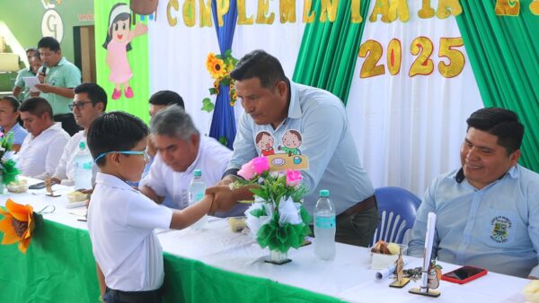 entrega alimentacion complementaria desayuno escolar
