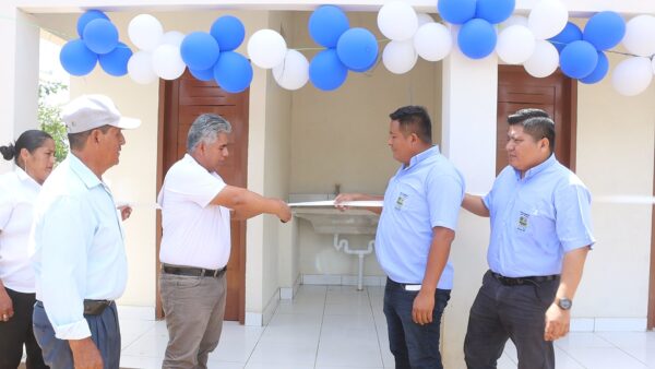 entrega de infraestructura sanitaria